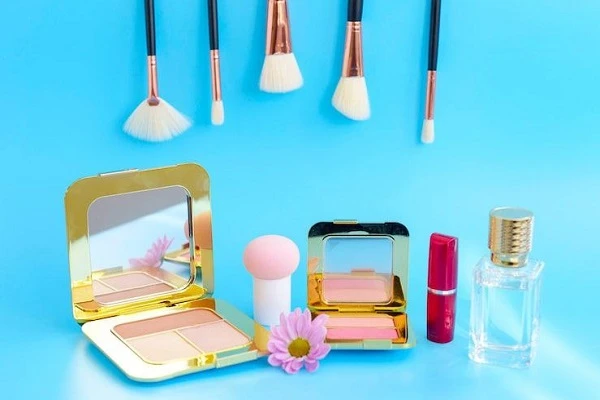 مراحل دریافت جواز کسب تولید مواد بهداشتی و لوازم آرایشی