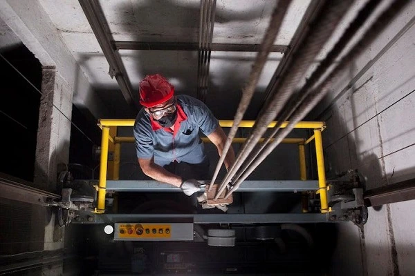 مدارک لازم برای دریافت مجوز خدمات فنی آسانسور